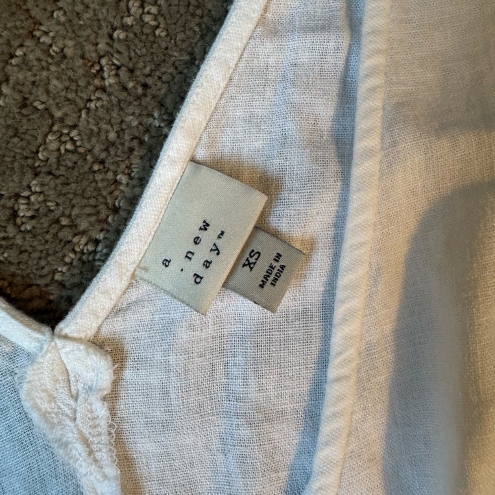 A New Day Linen Blend Tie Front Top - Picture 3 of 6